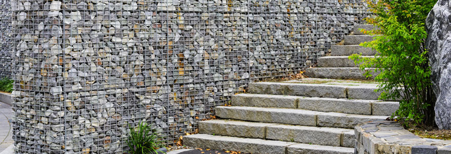 un mur en gabion